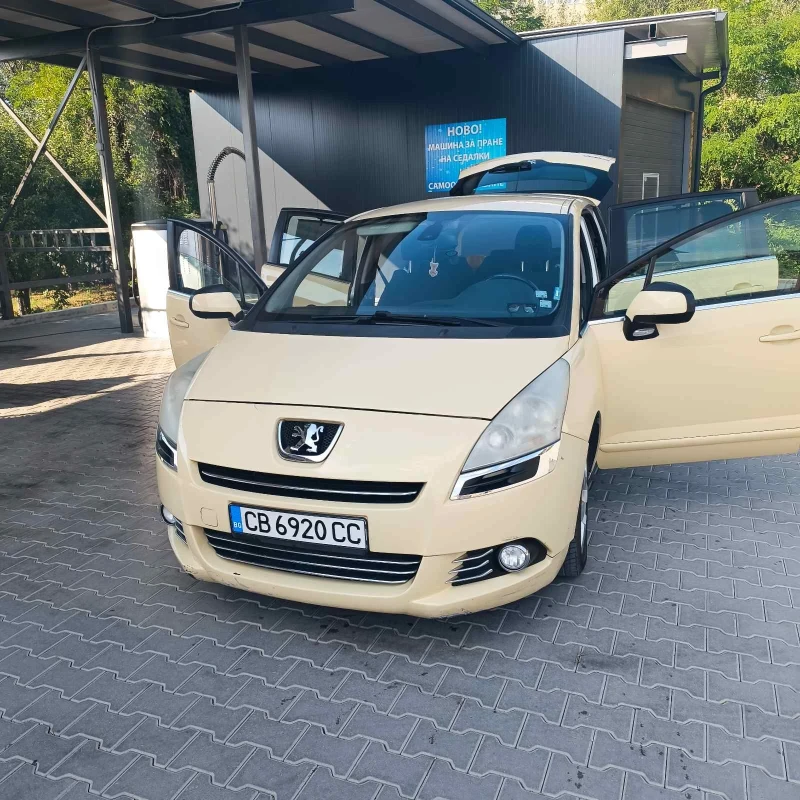 Peugeot 5008, снимка 8 - Автомобили и джипове - 52521759