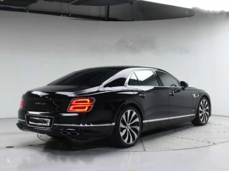 Bentley Flying Spur Bentley Flying Spur 4.0, снимка 2 - Автомобили и джипове - 52893591