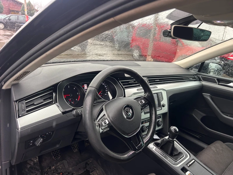 VW Passat 2.0TDI NAVI/KAMERA EURO 6, снимка 11 - Автомобили и джипове - 52896360