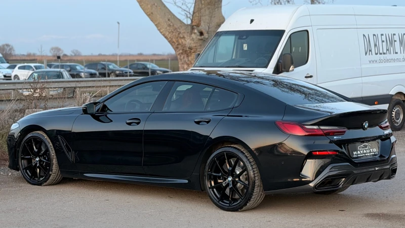 BMW 850 i= xDrive= M-pack= Facelift= Panorama= Soft Close=, снимка 7 - Автомобили и джипове - 53179897