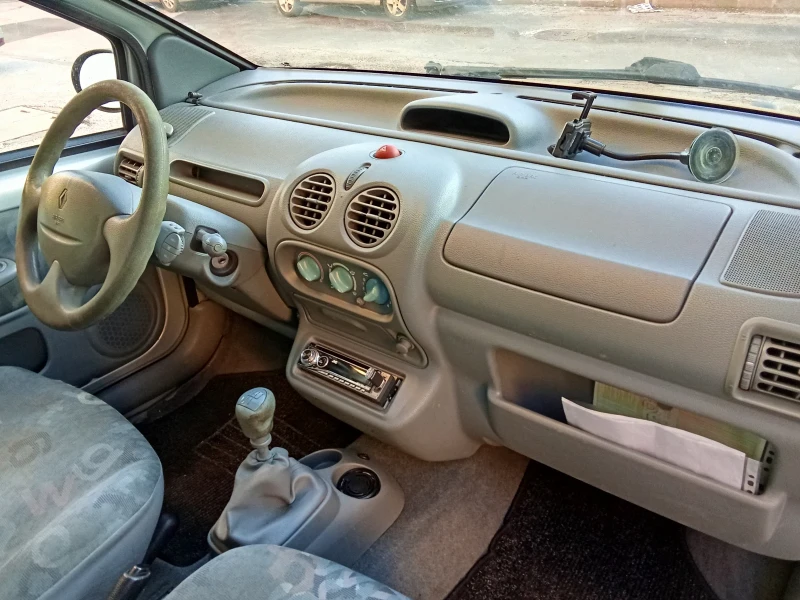 Renault Twingo, снимка 12 - Автомобили и джипове - 53356438
