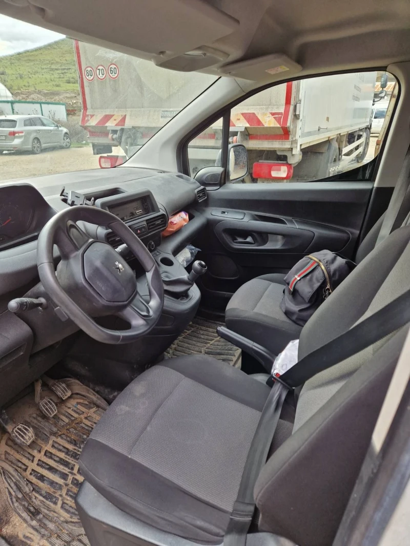 Peugeot Partner, снимка 3 - Автомобили и джипове - 53433362