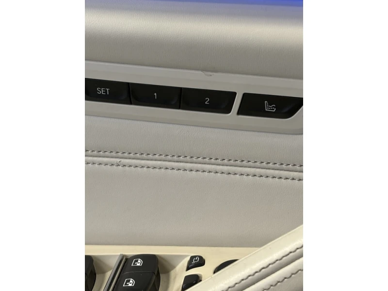 BMW 550 * CARFAX * ЦЕНА ДО БГ, снимка 12 - Автомобили и джипове - 53498056