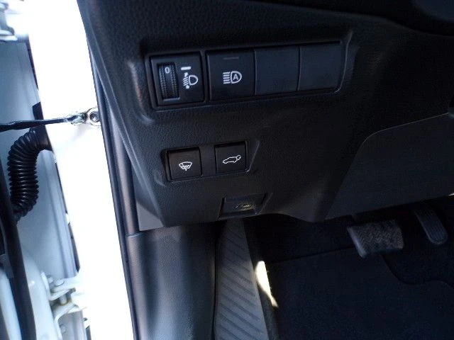 Toyota Corolla Cross 2.0HEV/197HP/4X4/COMFORT-STYLE/CAM/KLESS/NAVI/400v | Mobile.bg   13