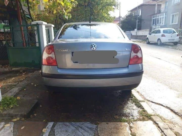 VW Passat, снимка 7 - Автомобили и джипове - 52815267