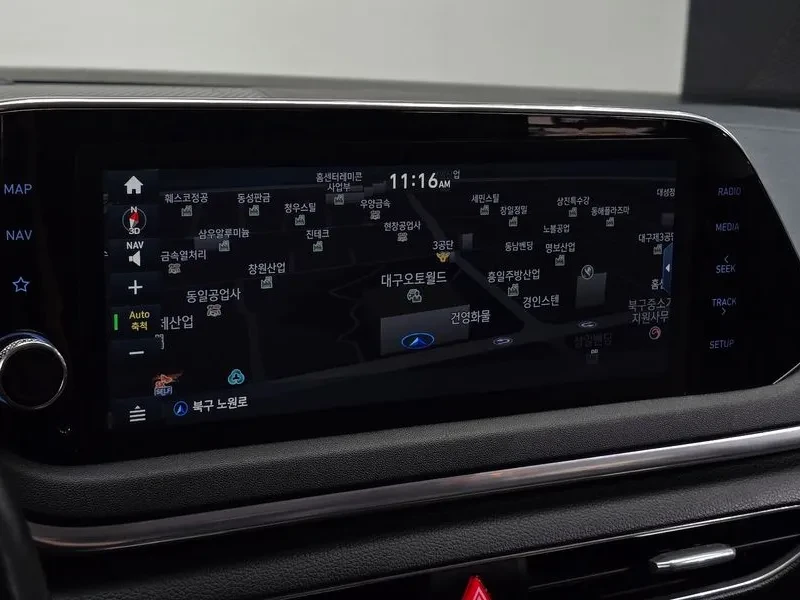 Hyundai Sonata 2.0 PREMIUM, снимка 13 - Автомобили и джипове - 55011962