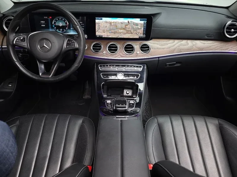 Mercedes-Benz E 300 W213 Exclusive, снимка 7 - Автомобили и джипове - 55750414