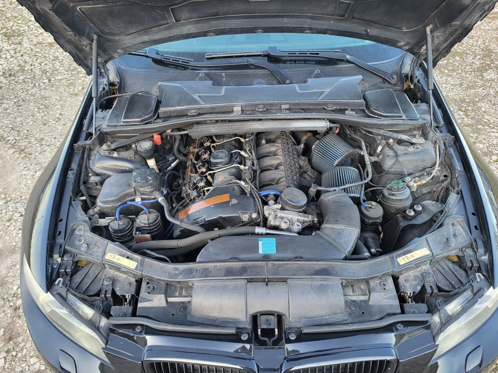 BMW 335 3.0i | Mobile.bg   12