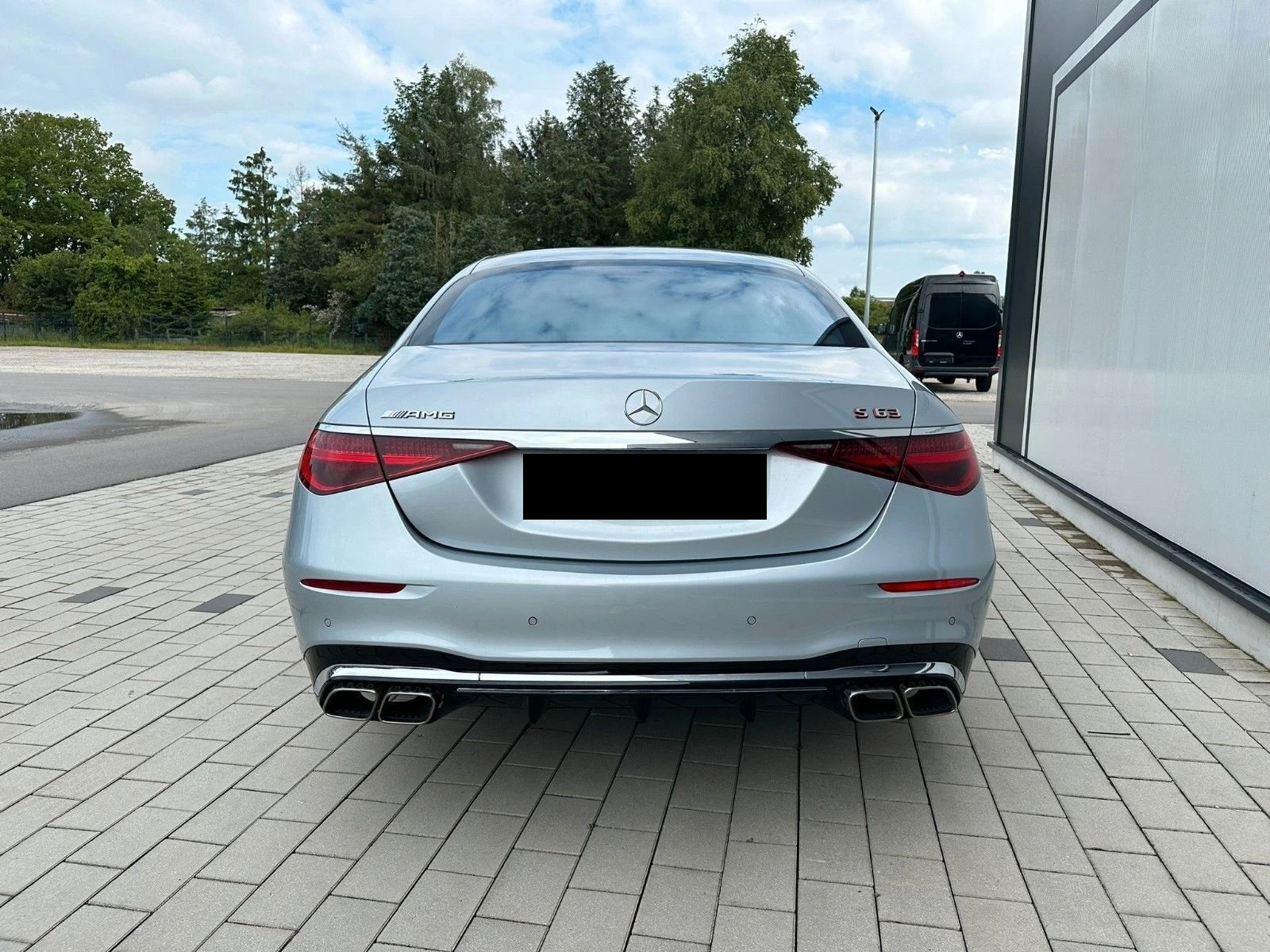 Mercedes-Benz S 63 AMG /E-PERFORMANCE/4M/LONG/BURM/PANO/HEAD UP/EXCLUSIV/ - изображение 5