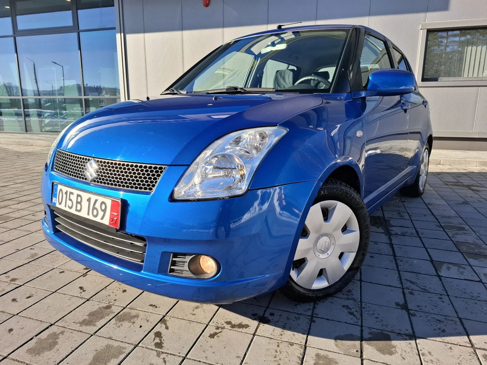 Suzuki Swift 1.3i КАТО НОВА! БЕЗ ЗАБЕЛЕЖКИ! - [1] 