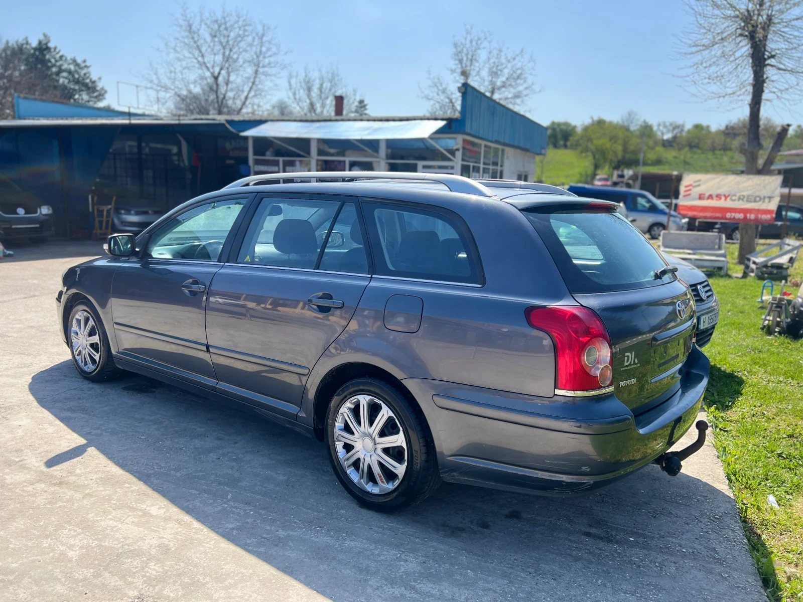 Toyota Avensis 2.0 D-4D  - изображение 3