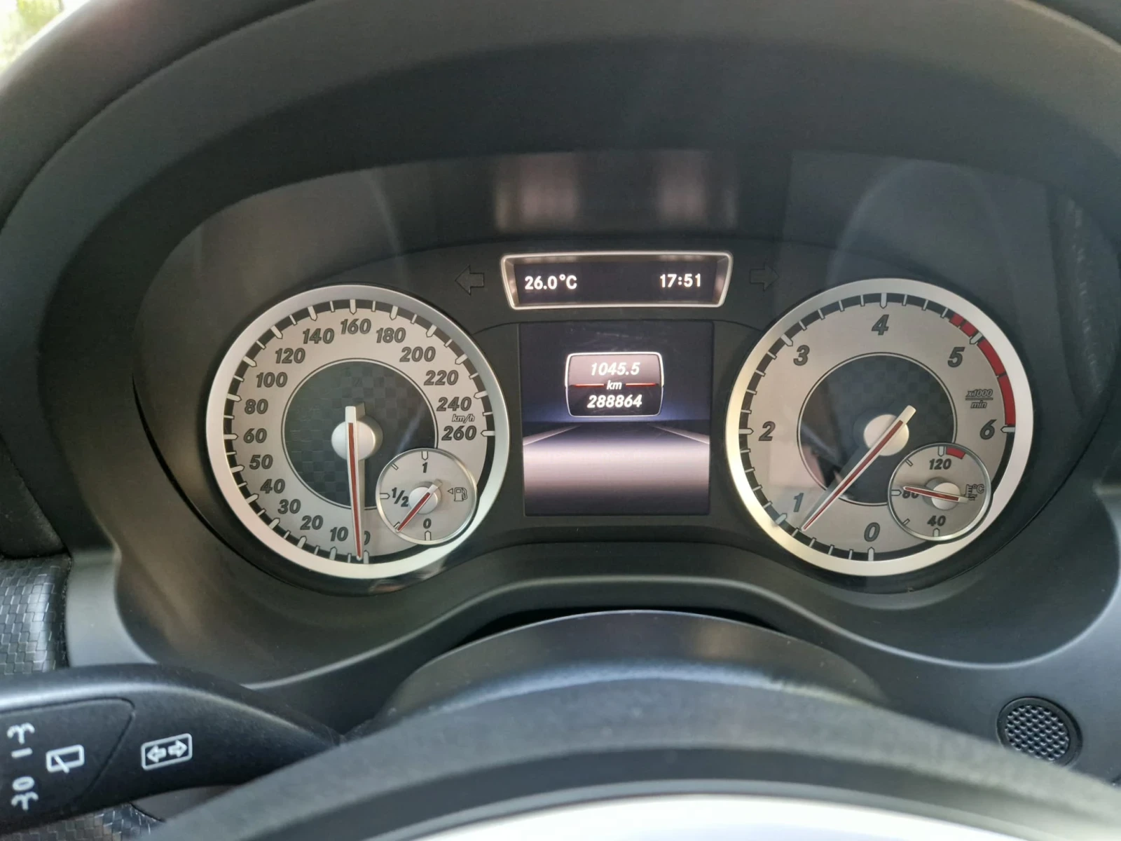 Mercedes-Benz A 180 A 180  AMG  - изображение 6