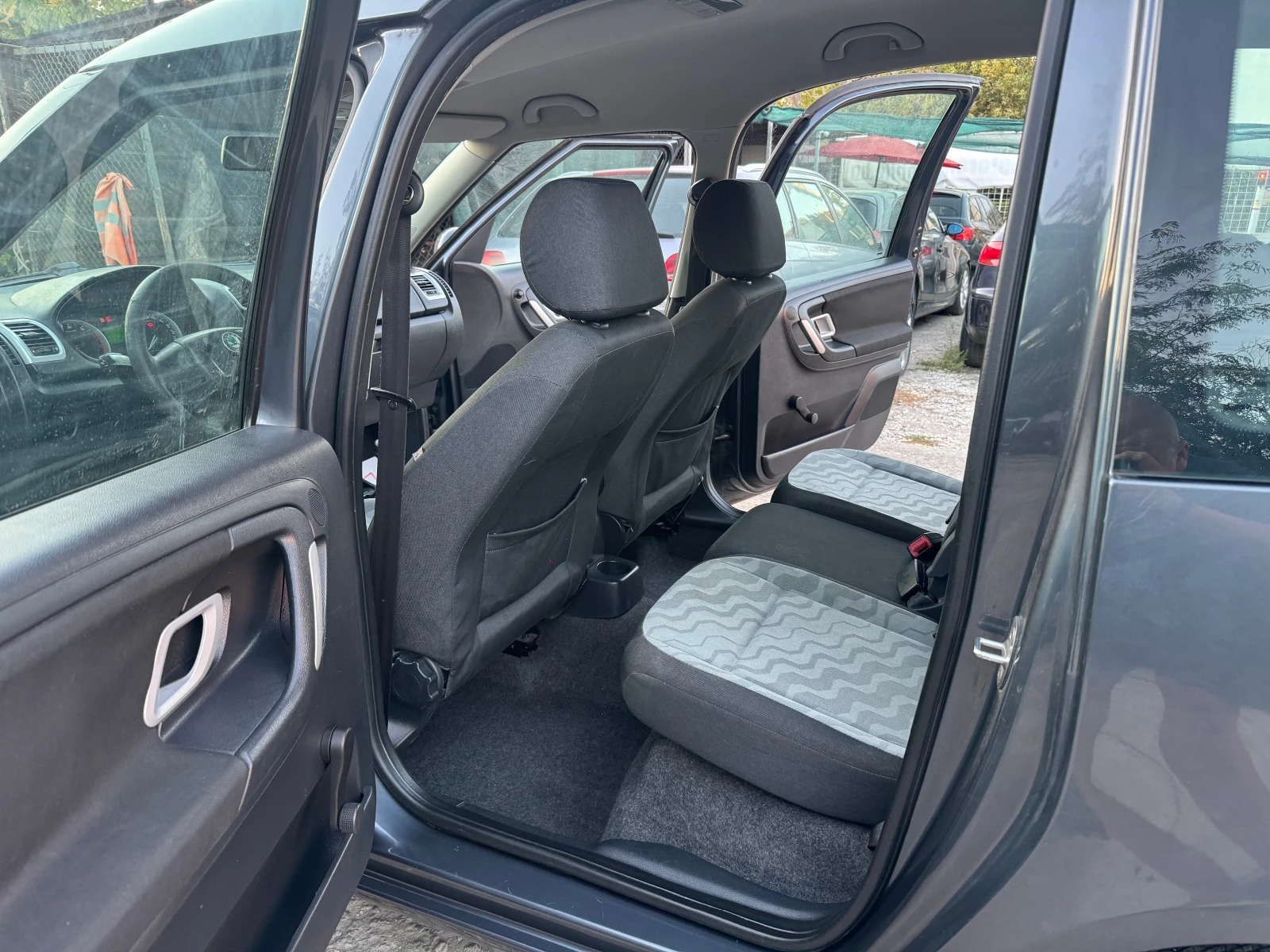 Skoda Roomster 1.6i 101HP GAZOV INJECTION KLIMA 2010G | Mobile.bg   17