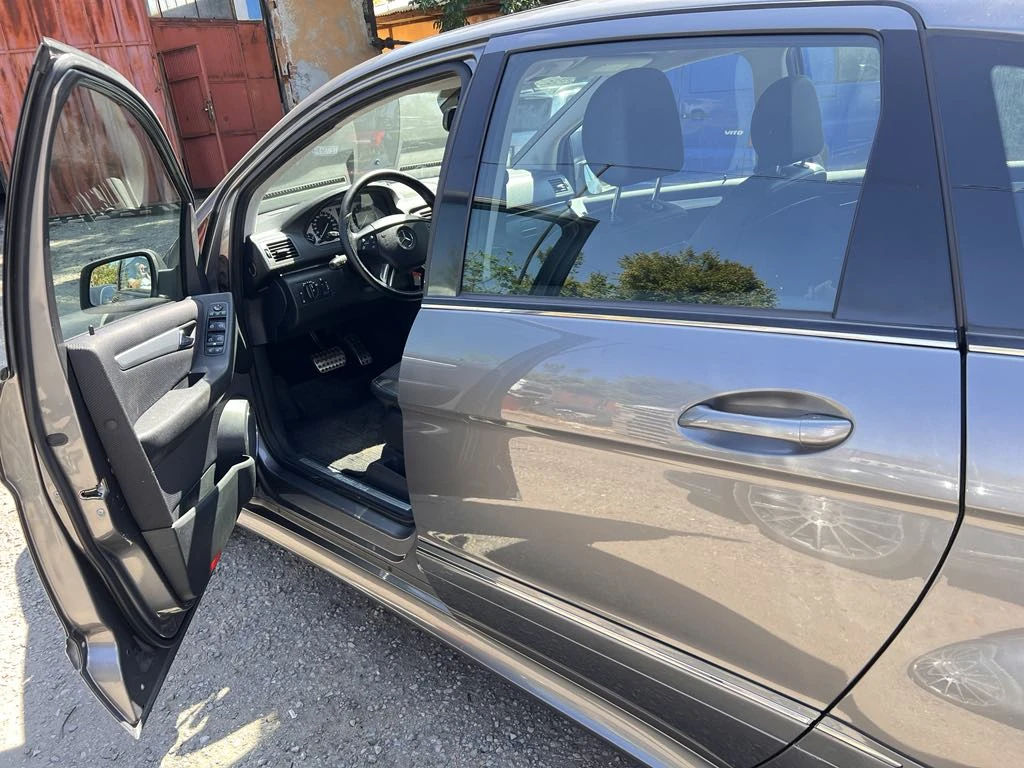 Mercedes-Benz B 200 CDI - изображение 4