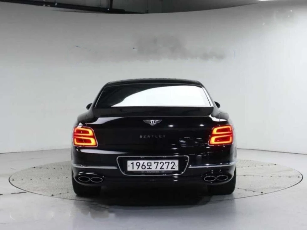 Bentley Flying Spur Bentley Flying Spur 4.0 - изображение 4