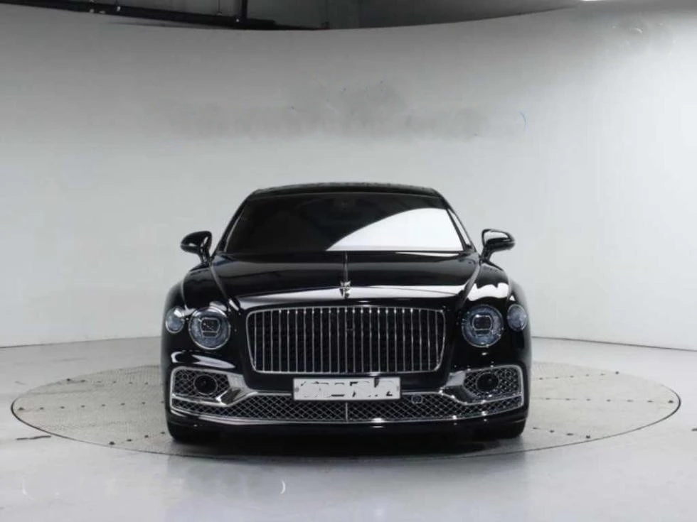Bentley Flying Spur Bentley Flying Spur 4.0 - изображение 3