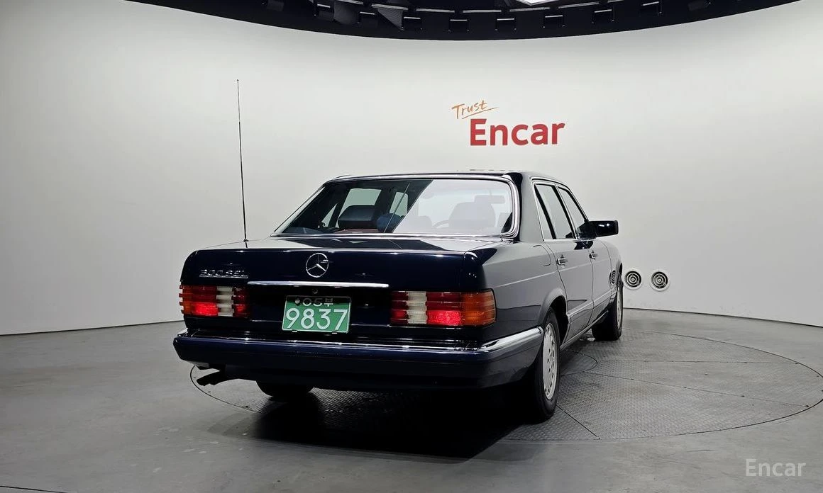 Mercedes-Benz 300  - изображение 4