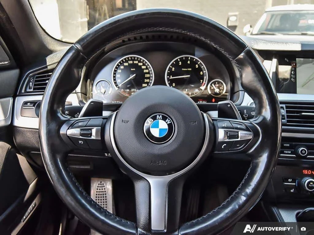 BMW 528 * 4dr Sdn 528i xDrive M Sport Package * CARFAX *  | Mobile.bg � ����������� 11