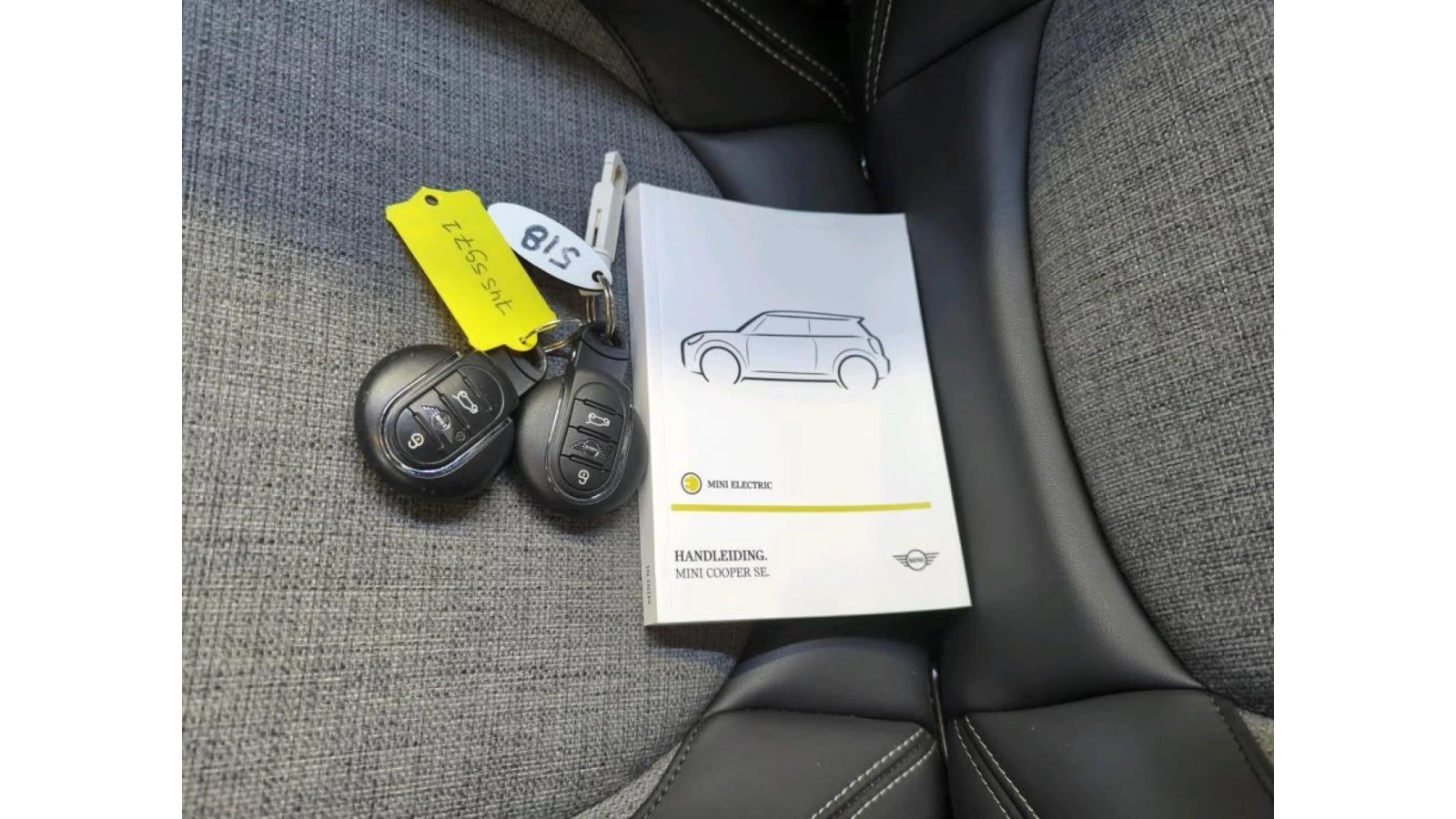 Mini Cooper SE Electric 29 kWh classic, снимка 13 - Автомобили и джипове - 54226004