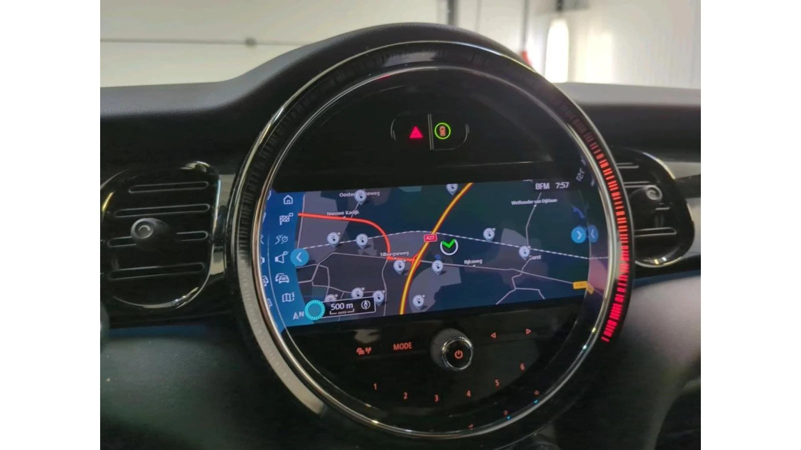 Mini Cooper SE Electric 29 kWh classic, снимка 8 - Автомобили и джипове - 54226004