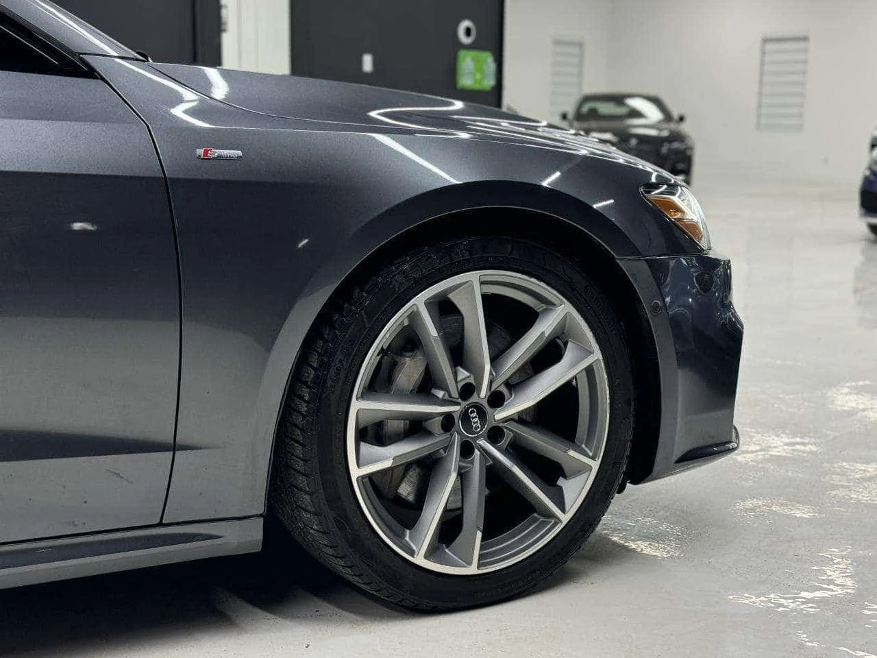 Audi A7 * S Line quattro Prestige * CARFAX * ЦЕНА ДО БГ, снимка 3 - Автомобили и джипове - 54425103