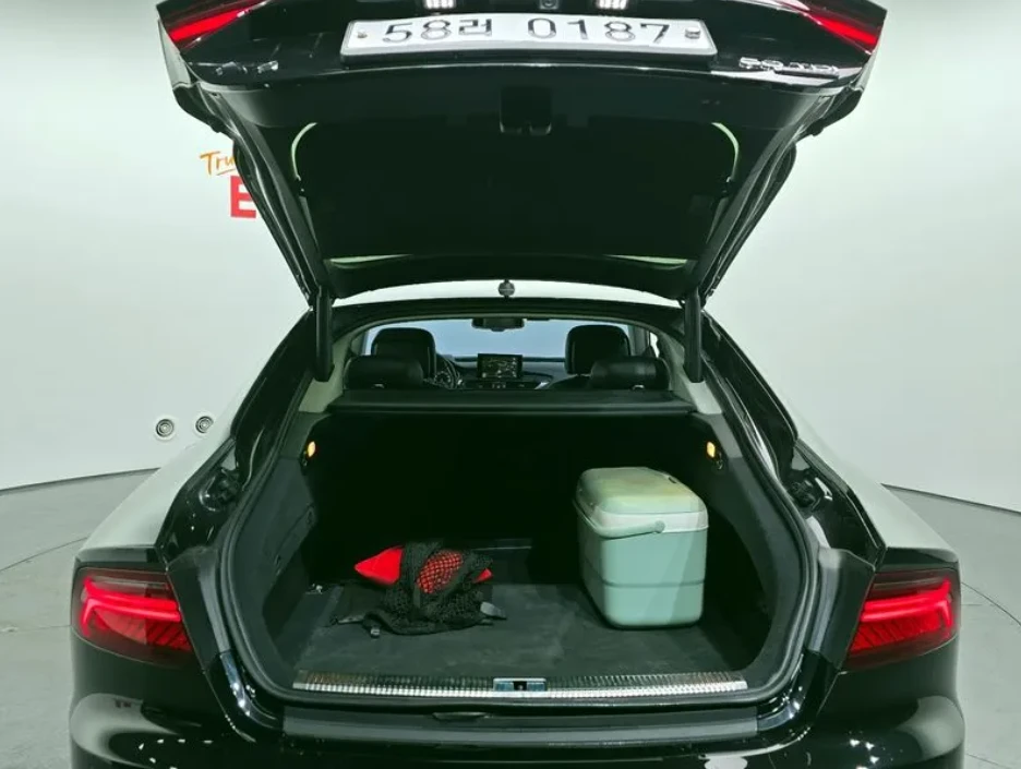Audi A7 3.0 TDI Quattro 4G, снимка 16 - Автомобили и джипове - 54596560