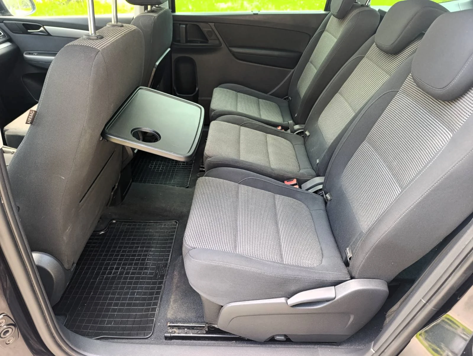 VW Sharan, снимка 14 - Автомобили и джипове - 54792870