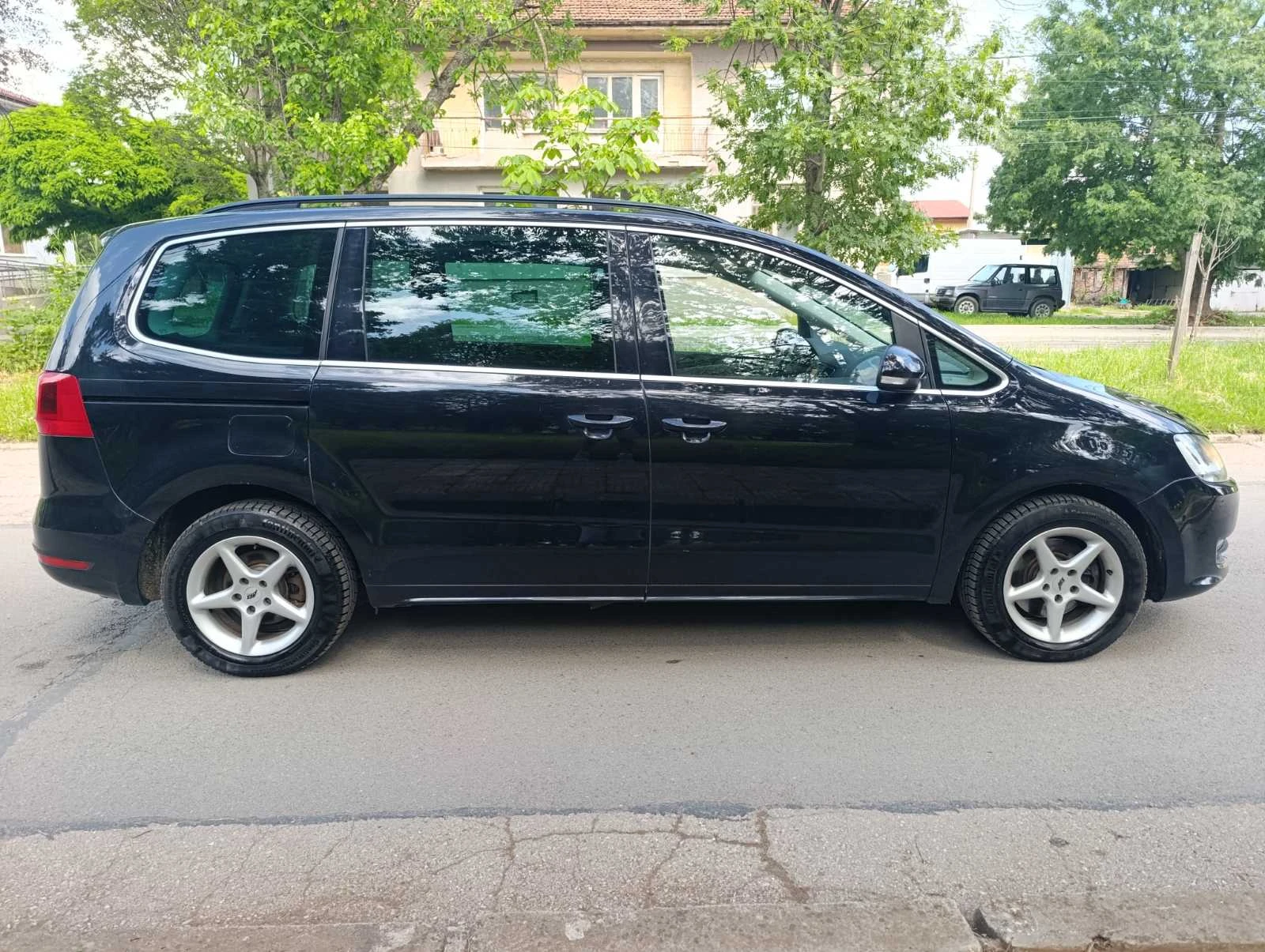 VW Sharan, снимка 4 - Автомобили и джипове - 54792870