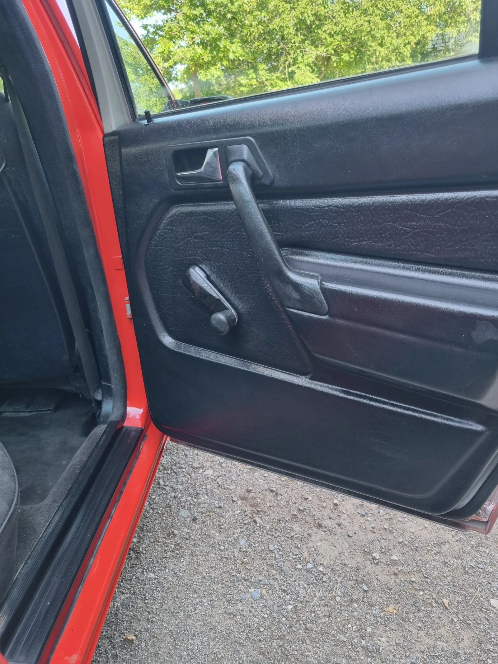 Mercedes-Benz 200 190, снимка 5 - Автомобили и джипове - 55250322
