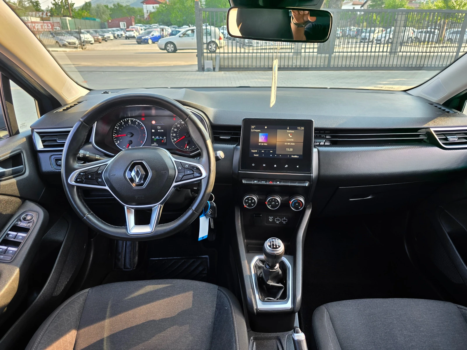 Renault Clio 1.0Бензин/Газ, 101 к.с.!, снимка 10 - Автомобили и джипове - 55584516