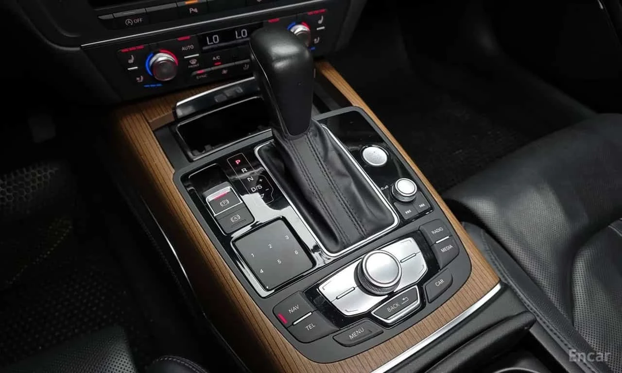 Audi A7 50 TDI Quattro/360/MATRIX/BOSE/HUD/ОБДУХВАНЕ, снимка 9 - Автомобили и джипове - 55787606