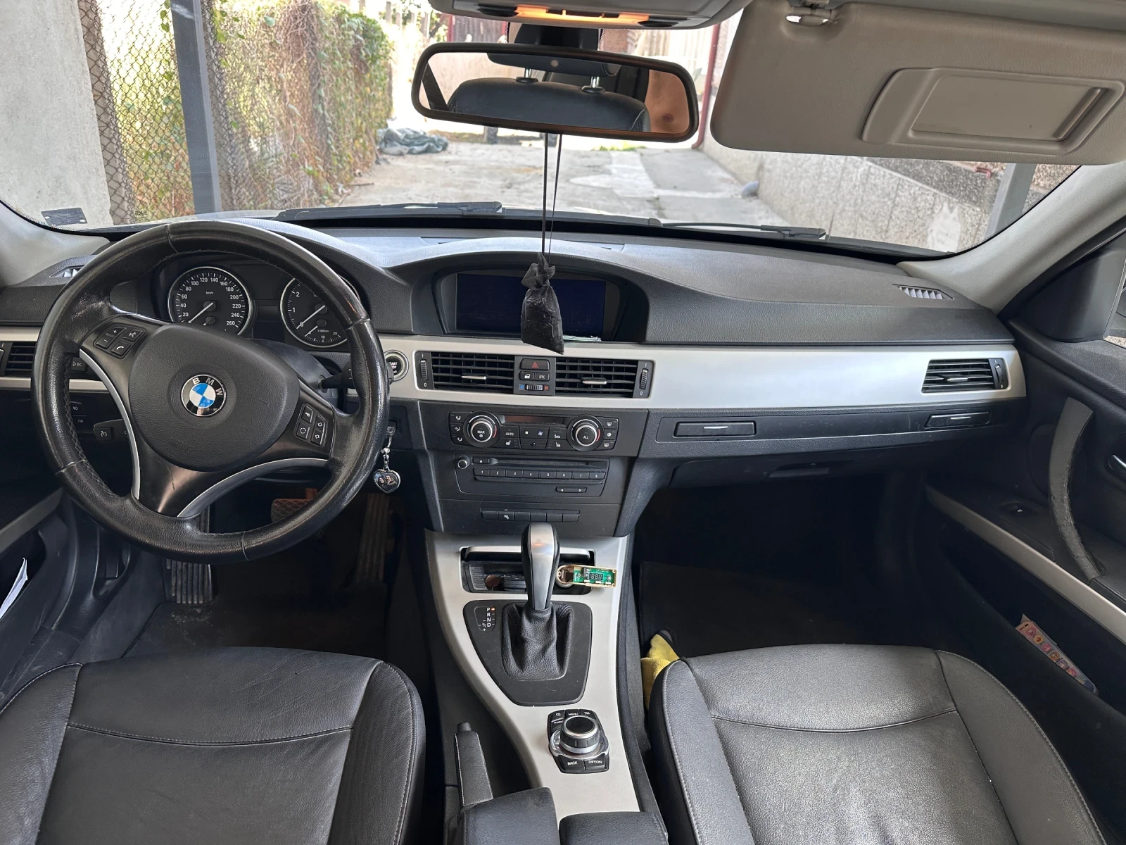 BMW 325 E90, снимка 2 - Автомобили и джипове - 55854617