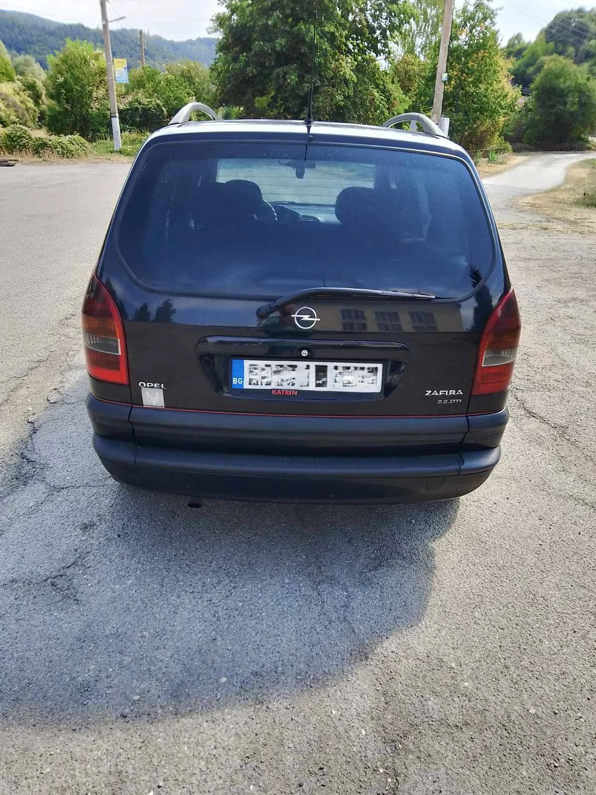 Opel Zafira, снимка 2 - Автомобили и джипове - 56163553