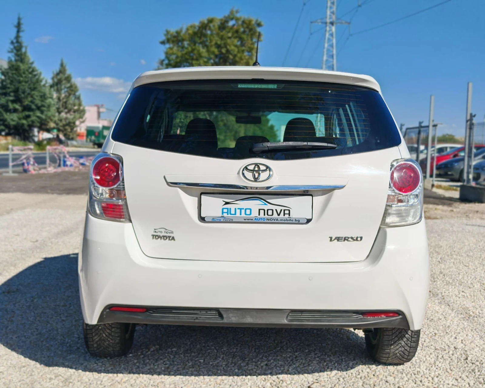 Toyota Verso 1.6 132 К.С. БЕНЗИН!7 МЕСТА! 152 000КМ!БЕЗ АНАЛОГ!, снимка 6 - Автомобили и джипове - 56217125