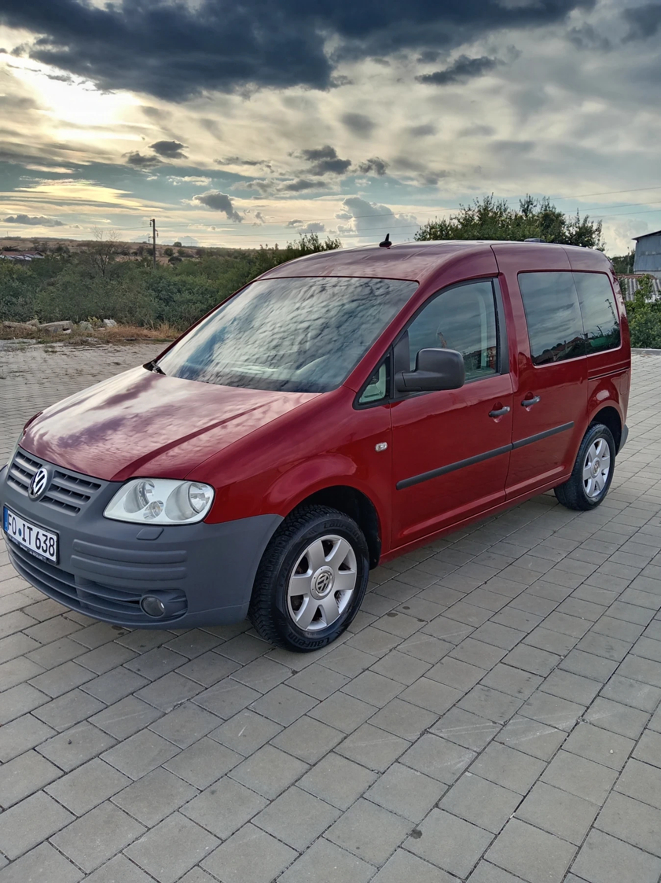 VW Caddy 1.9 дизел 105 коня, снимка 6 - Автомобили и джипове - 56277218