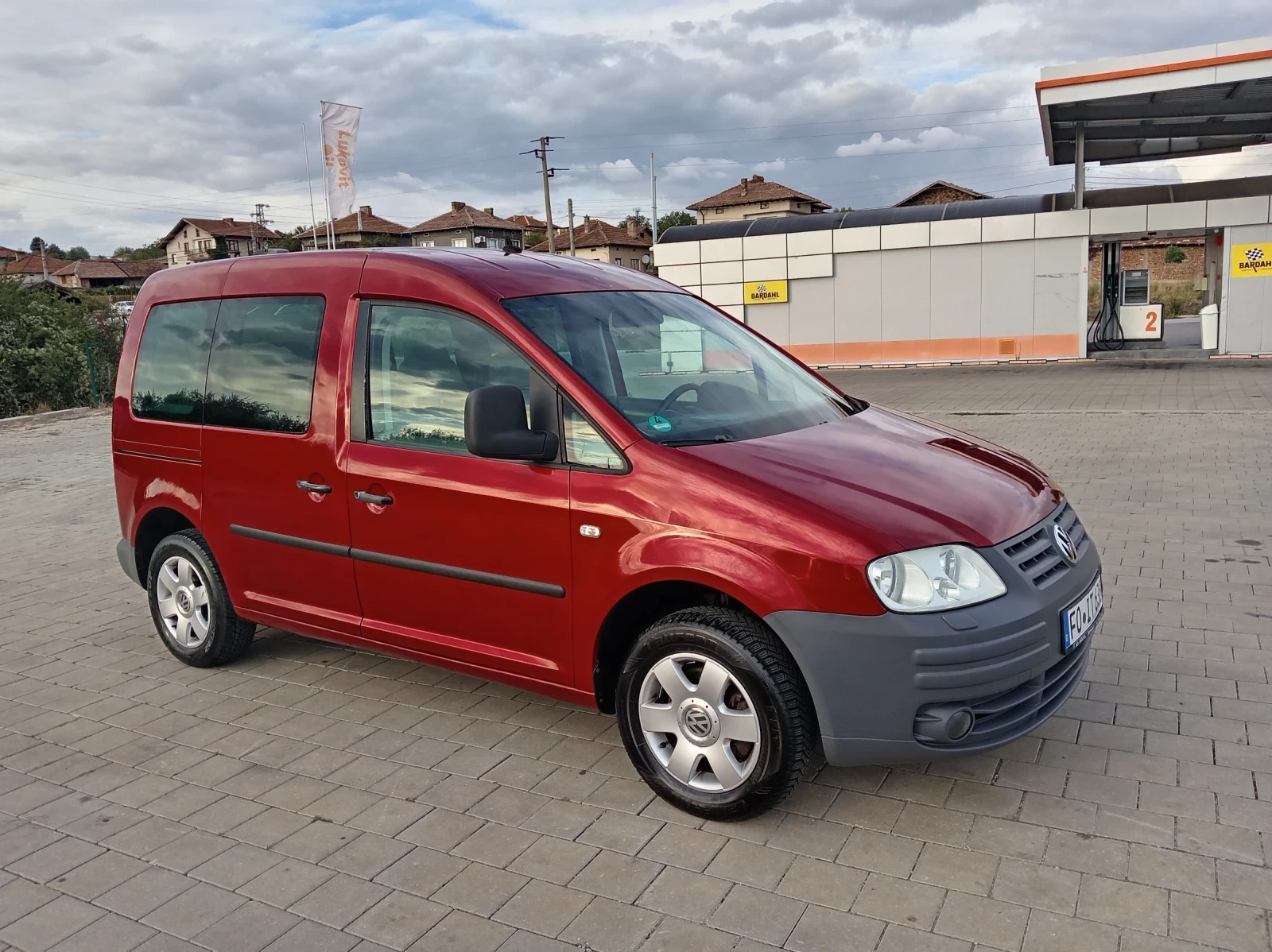 VW Caddy 1.9 дизел 105 коня