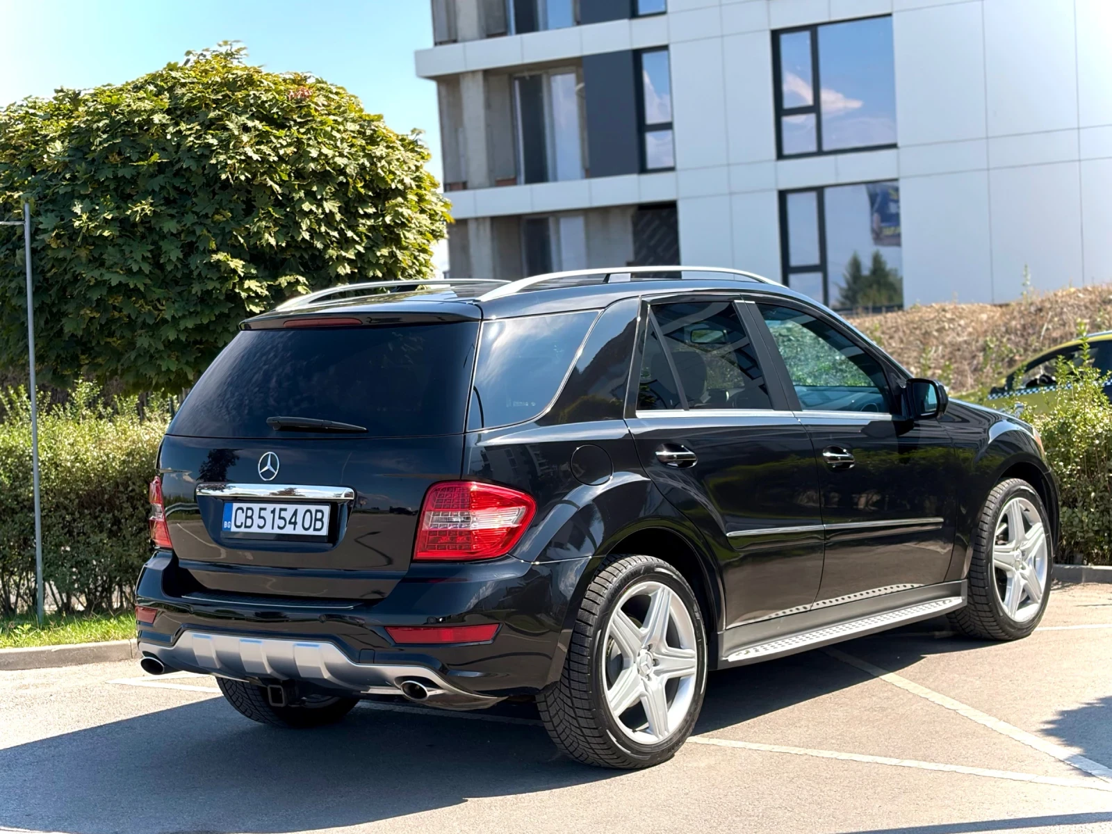 Mercedes-Benz ML 550 AMG Edition 1 /за ценители/, снимка 11 - Автомобили и джипове - 56310599