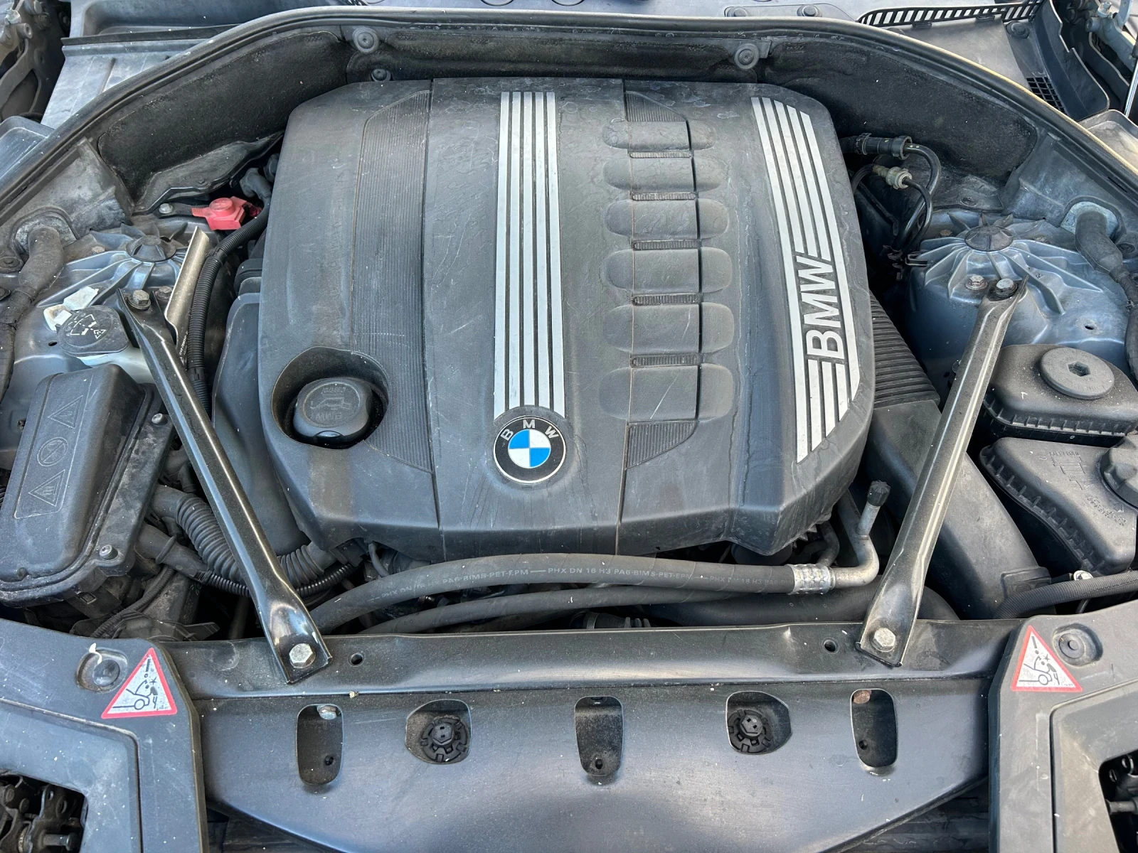 BMW 5 Gran Turismo 3.0d MAX FULL, снимка 17 - Автомобили и джипове - 56316266