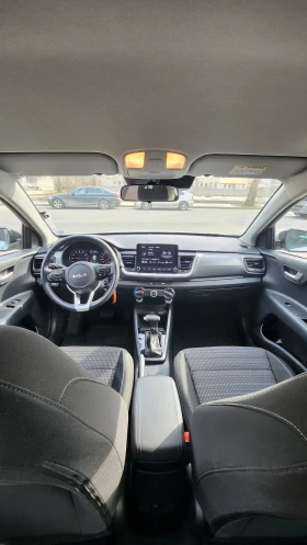 Kia Stonic, снимка 9