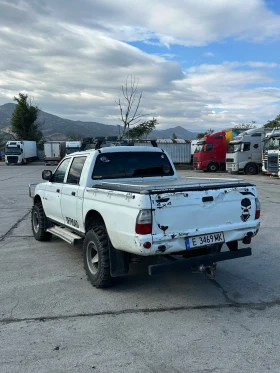 Mitsubishi L200 2.5 116 2004 , снимка 2