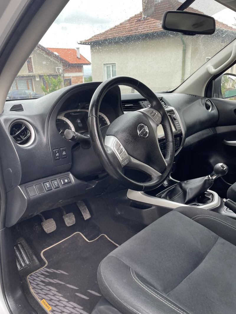 Nissan Navara, снимка 7 - Автомобили и джипове - 47066033