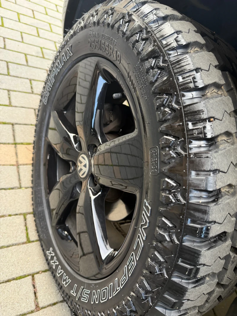 VW Amarok Black Edition Ultimate, снимка 15 - Автомобили и джипове - 52827335