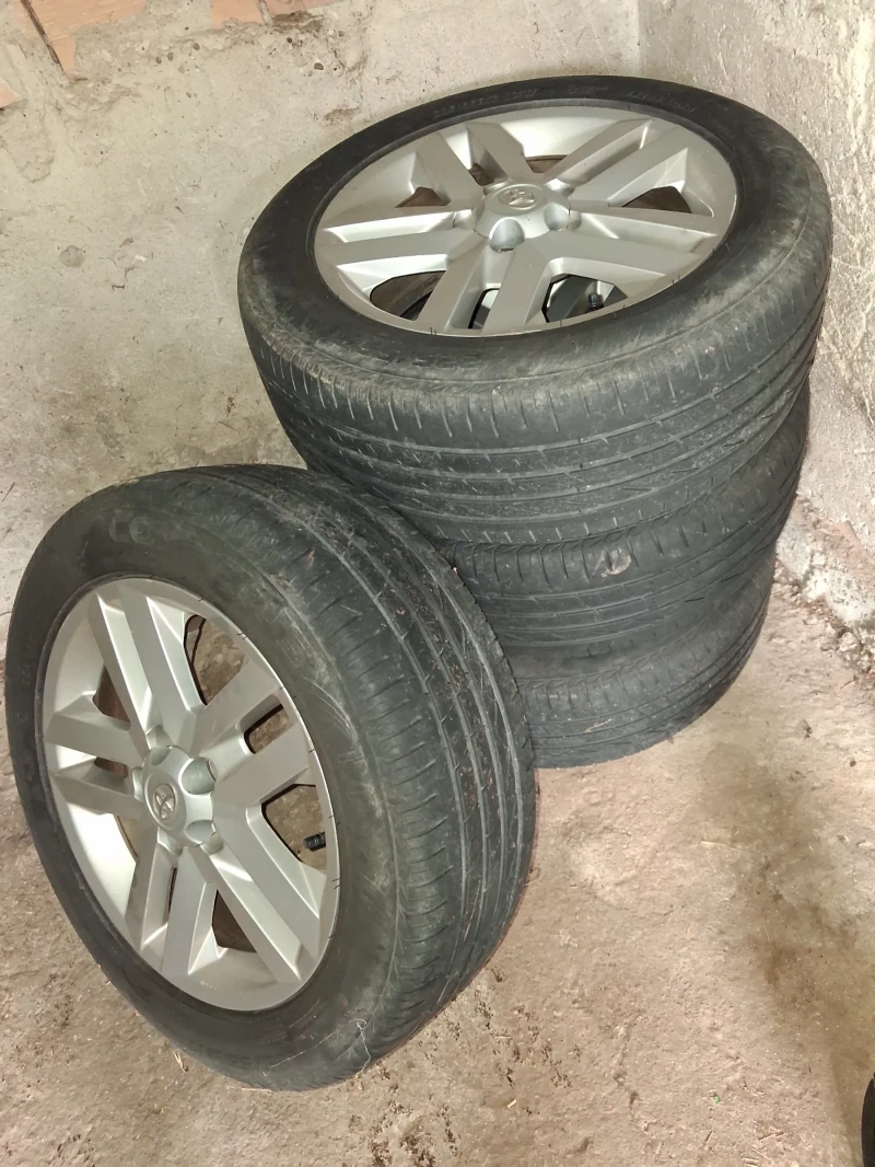 Toyota Rav4, снимка 8 - Автомобили и джипове - 52729794