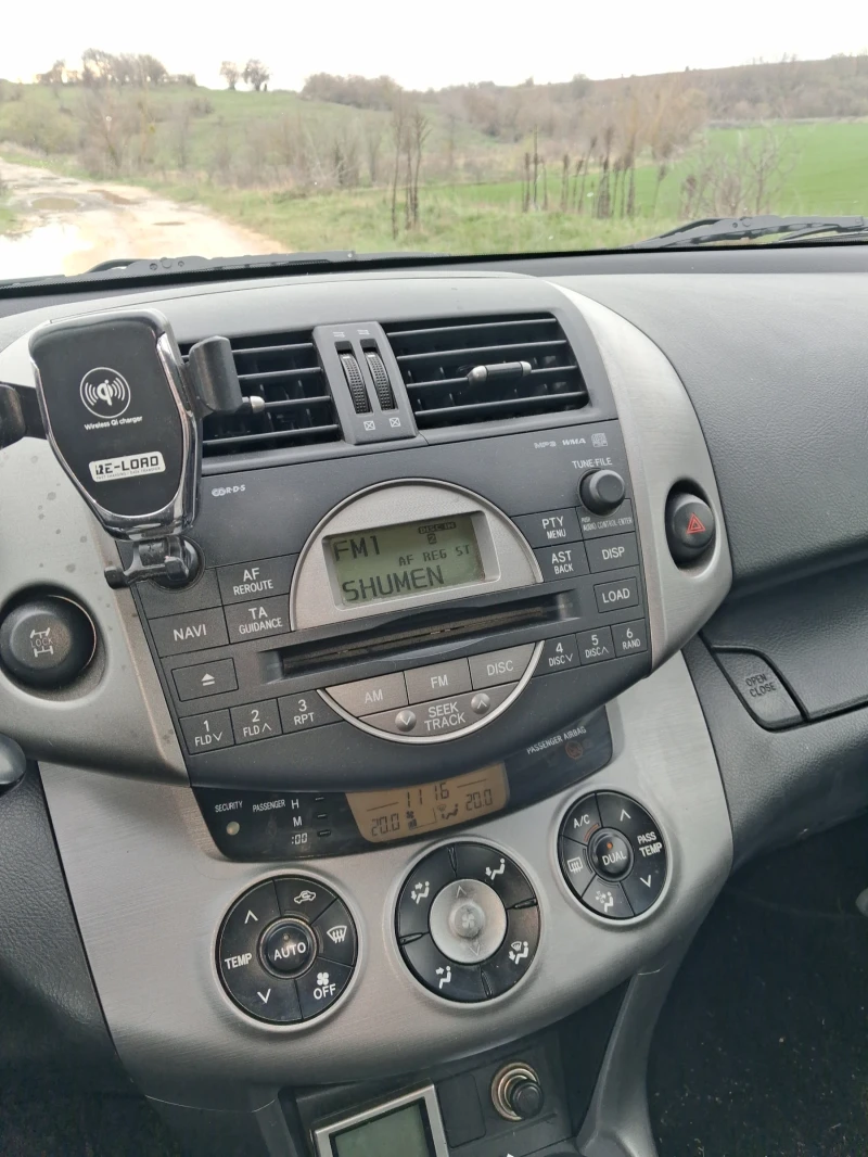 Toyota Rav4, снимка 6 - Автомобили и джипове - 52729794