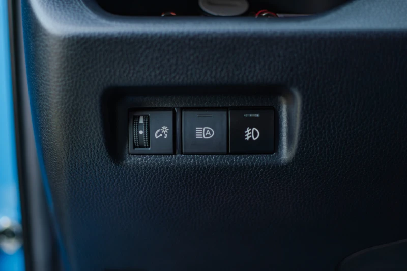 Toyota Rav4 Hybrid 2020 оглед в София / Варна, снимка 10 - Автомобили и джипове - 52964252