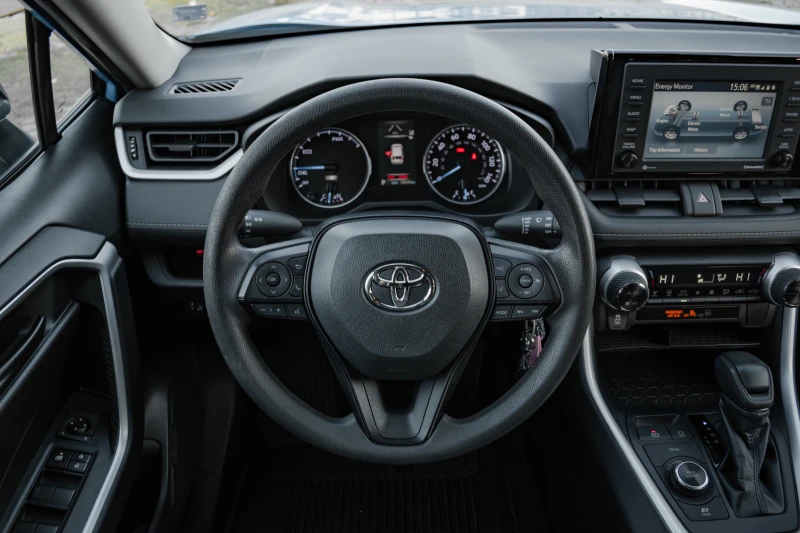 Toyota Rav4 Hybrid 2020 оглед в София / Варна, снимка 9 - Автомобили и джипове - 52964252