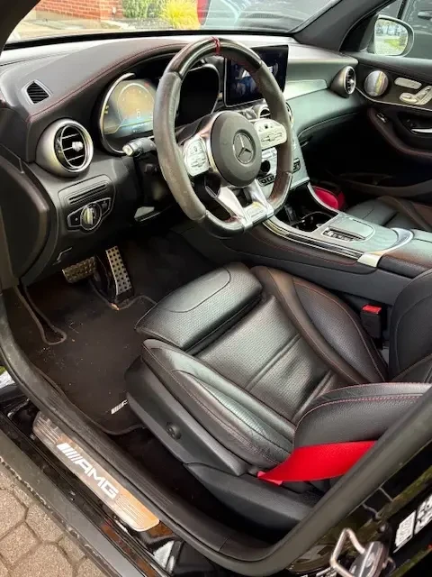 Mercedes-Benz GLC 43 AMG  * * CARFAX * * АВТО КРЕДИТ * * , снимка 7 - Автомобили и джипове - 54336500