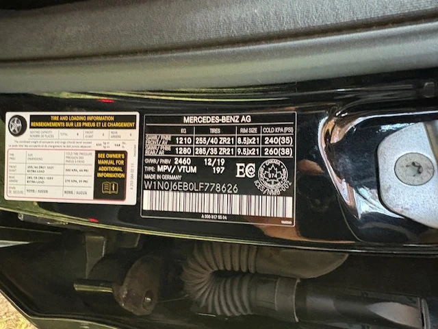Mercedes-Benz GLC 43 AMG  * * CARFAX * * АВТО КРЕДИТ * * , снимка 10 - Автомобили и джипове - 54336500