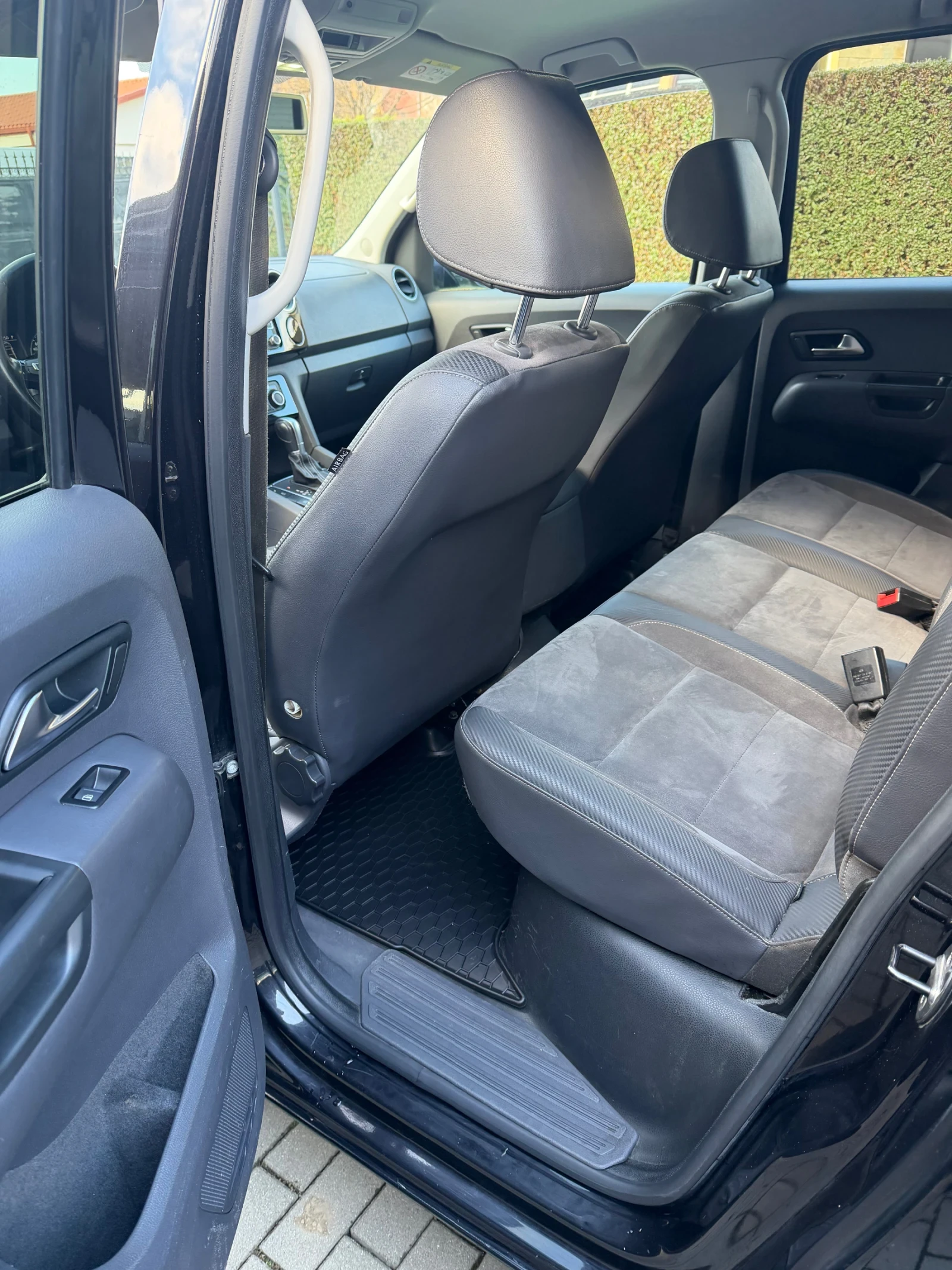 VW Amarok Black Edition Ultimate - изображение 9