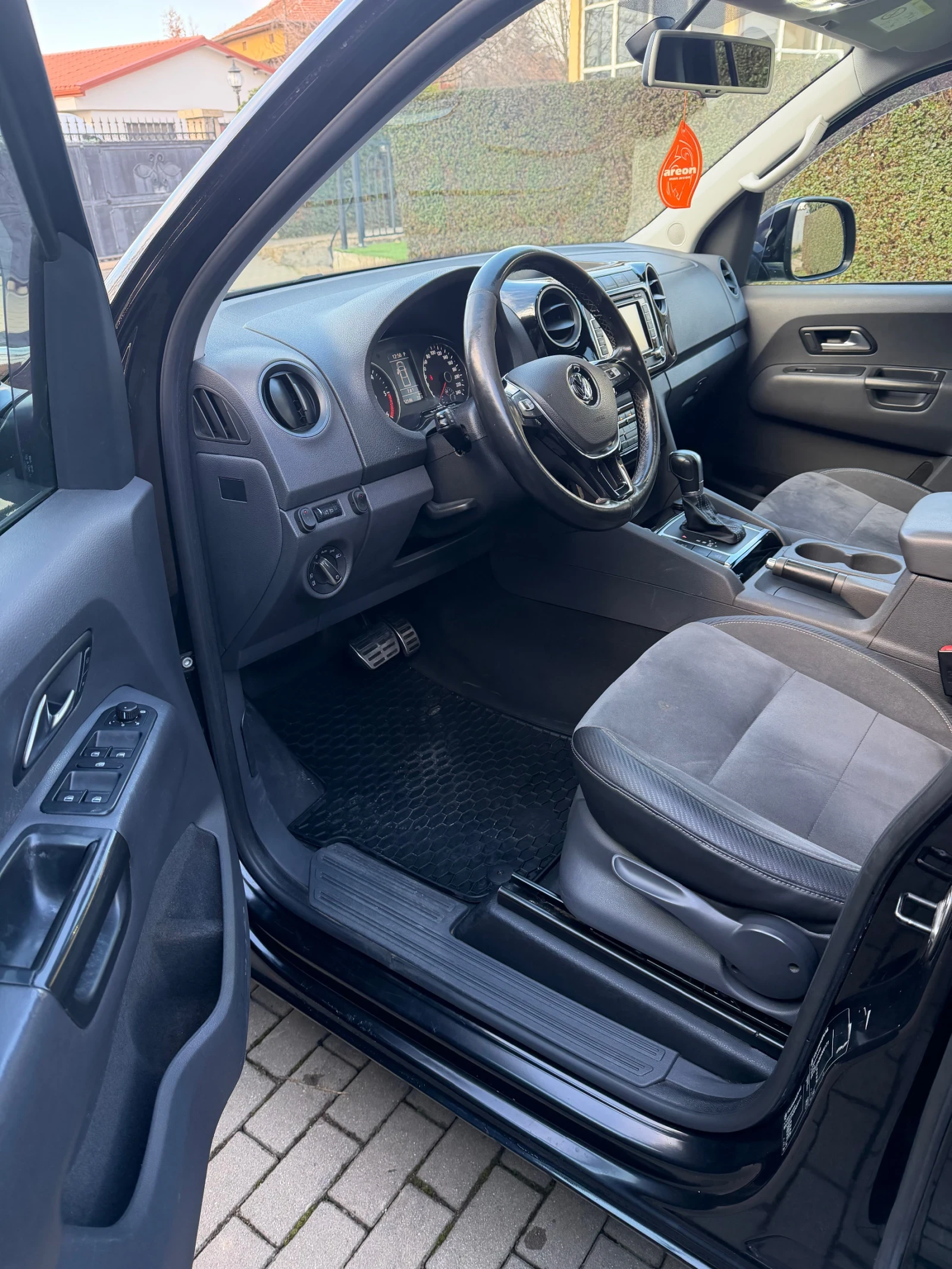 VW Amarok Black Edition Ultimate - изображение 8